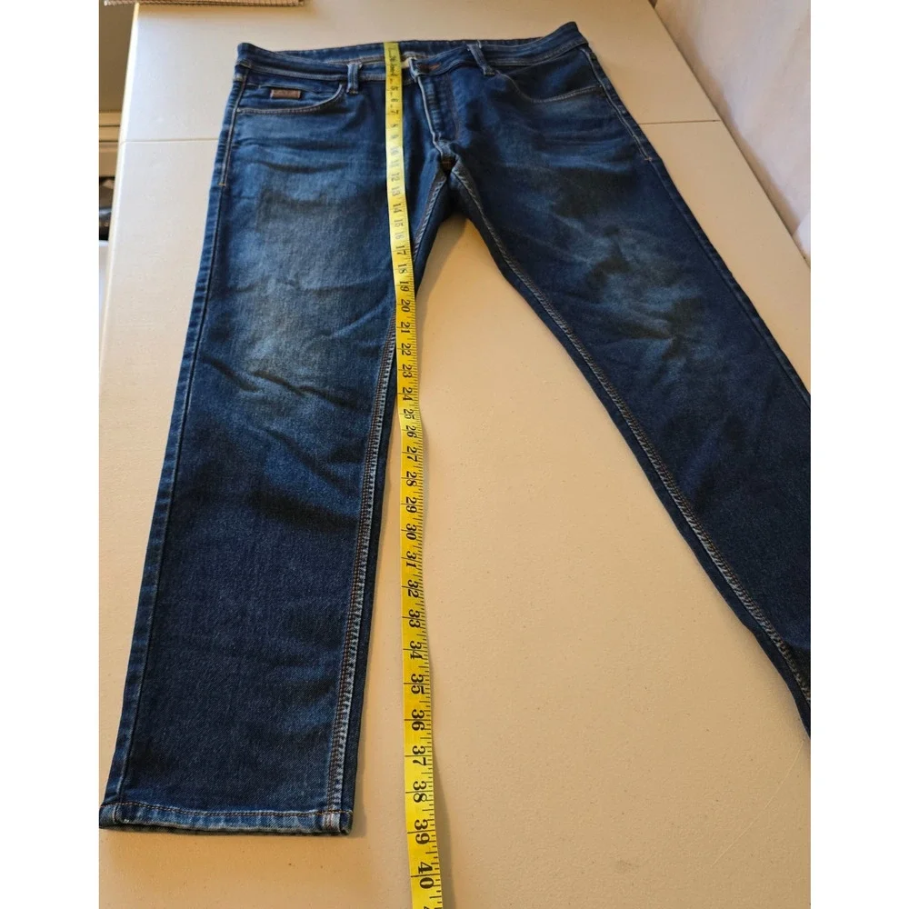 JinJer Jean Co. Madness Special Operations 36 x 27 Corps No. 6 Blue Medium Wash